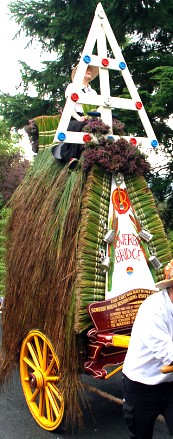 image: Rushbearing cart