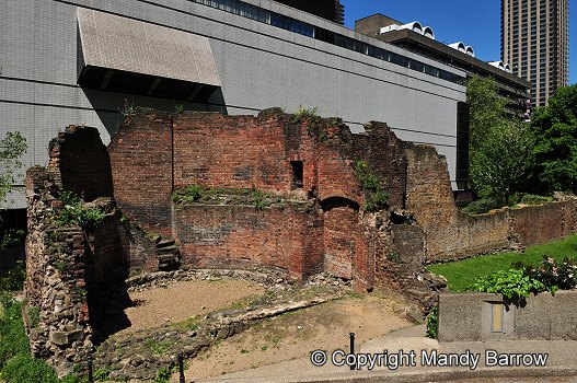 iage: Roman Wall